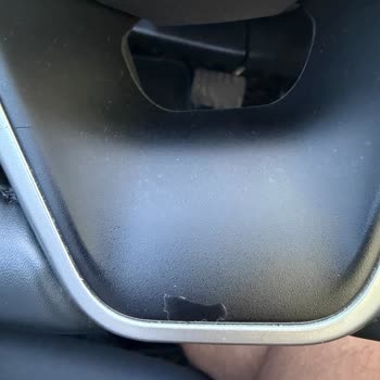 Direksiyon Plastik Aksamdaki Soyulma Garanti Kapsamında Değişim Talebi