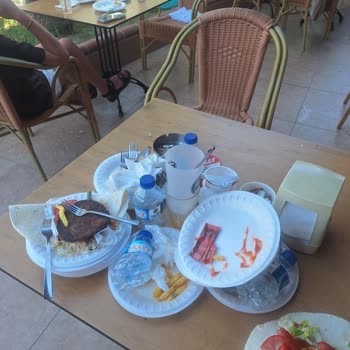 Alanya Xafira Otelinde Hijyen Sorunları Ve Giriş Reddi Nedeniyle İade Talebi