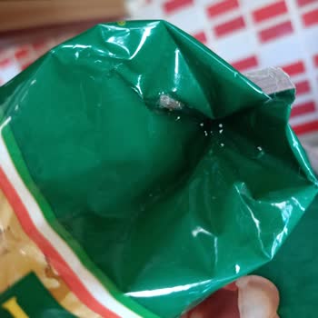 Kurtlu Makarna Üzerinde İade Reddi Ve Güven Kaybı