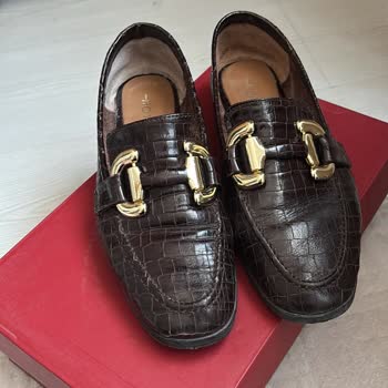 Hotiç Loafer Ayakkabısının Hızlı Bozulması Ve Mağaza İlgisizliği