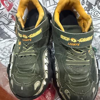 Skechers Çocuk Ayakkabısının Kısa Sürede Açılması Ve Boyner’in Garanti Reddi