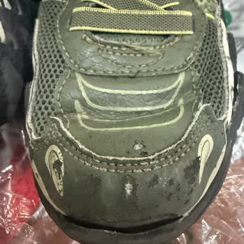 Skechers Çocuk Ayakkabısının Kısa Sürede Açılması Ve Boyner’in Garanti Reddi