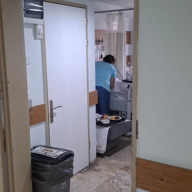 Samsun Gazi Devlet Hastanesi Dağıtılan Yemekler Lezzetsizdi