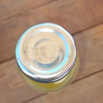 Meysu Limonatasının Şişesindeki Çelişkili Son Kullanma Tarihleri