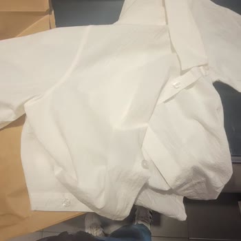 Zara Kapalı Saatlerde Satın Alınan Lekeli Gömlek İçin İade Ve Değişim Talebi