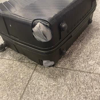 Ağır Bagaj İddiası Nedeniyle Valizlerim Hasar Gördü, Sunexpress Sorumluluğu Reddetti