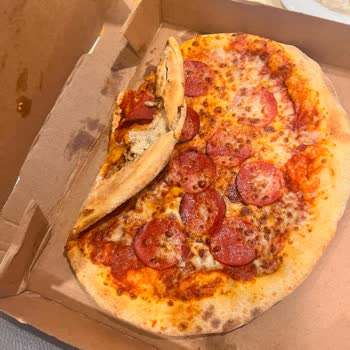 Mecidiyeköy Şubesinden Dağılmış Pizzalar İçin İade Talebi
