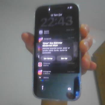 Media Markt'tan Aldığım İphone 15 Donup Çalışmaz, Hemen İade Ve Değişim Talep Ediyorum