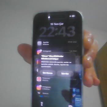 Media Markt'tan Aldığım İphone 15 Donup Çalışmaz, Hemen İade Ve Değişim Talep Ediyorum