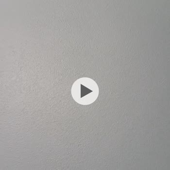 Filli Boya Duvarlarda Pürüzlü Yüzey Ve Uzun Süreli Destek Eksikliği