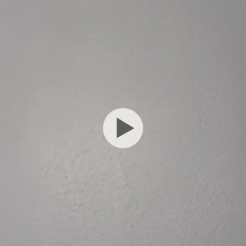 Filli Boya Duvarlarda Pürüzlü Yüzey Ve Uzun Süreli Destek Eksikliği