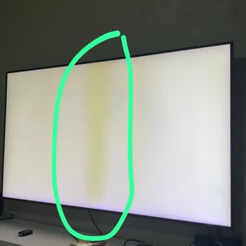 Samsung TV'de Görülen Siyah Leke İçin Ücretsiz Onarım Veya Değişim Talebi