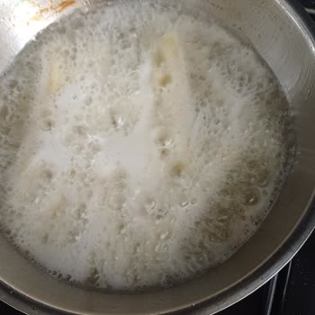 Komili Ayçiçek Yağında Aşırı Köpürme Ve Güvenlik Riski