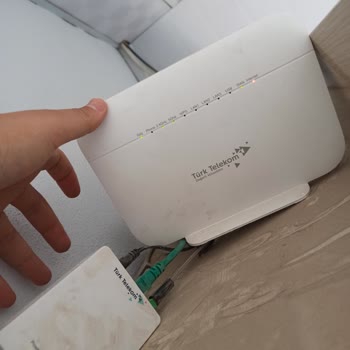 Türk Telekom İş Yerimde Sürekli İnternet Kesintileri İş Akışını Felç Ediyor