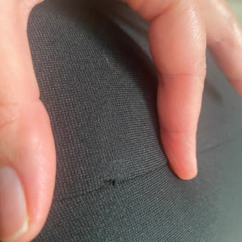 Kusurlu Elbise Ve Kaba Müşteri Temsilciliği İçin Ücret İadesi Talebi