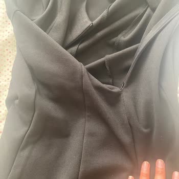 Kusurlu Elbise Ve Kaba Müşteri Temsilciliği İçin Ücret İadesi Talebi
