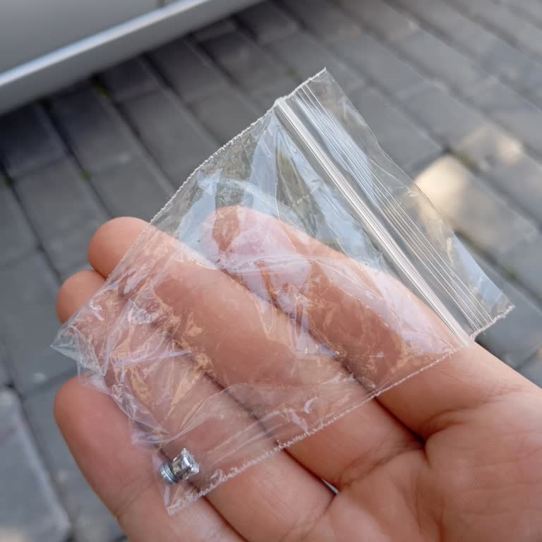 Siparişte Eksik Küpe İçin Hemen Çözüm Talebi