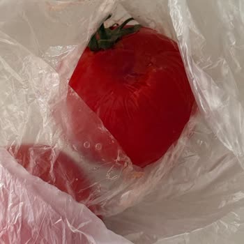 Migros Hemen’de Bozulmuş Sebzeler Ve Kırık Yumurta, Kurye Gelmedi