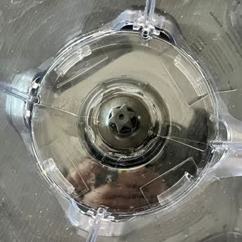 Yeni Blender Haznesinde Çatlak: Üretim Hatası Ve Haksız Müşteri Şikayetleri