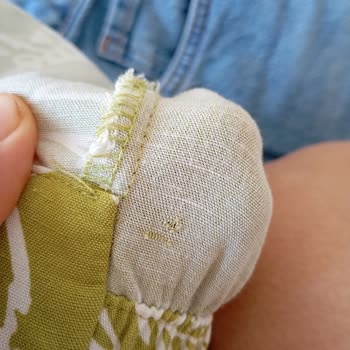 DeFacto’dan Gelen Etekte Dikiş Hataları Ve Yırtıklar