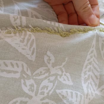 DeFacto’dan Gelen Etekte Dikiş Hataları Ve Yırtıklar