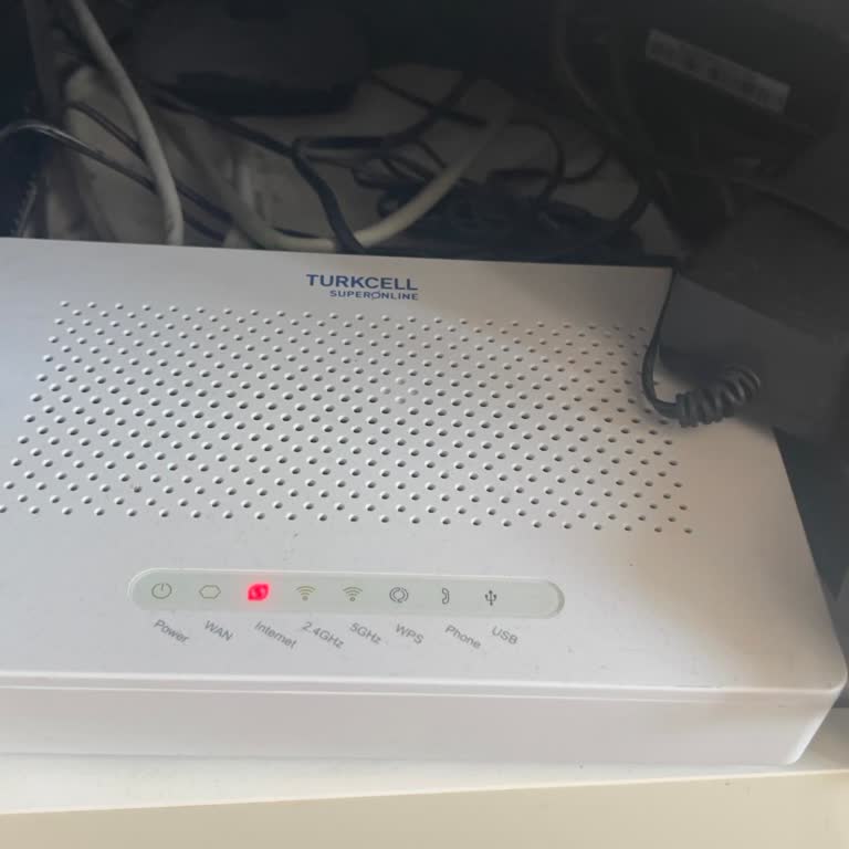 Kablodaki Arıza Nedeniyle 24 Saat Çözülmeyen İnternet Kesintisi