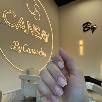 Cansay Nail Beauty’de Tırnak Kesimi Sırasında Hijyen İhlali Ve Kanama