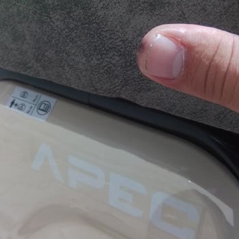 Yeni Motosiklette Arka Koltuk Dayama Parçası Koptu, Garanti Değişim Talebi