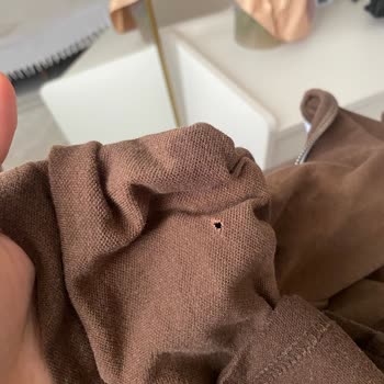 Defolu Tişört İçin Hızlı İade Ve Değişim Talebi
