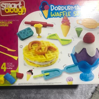 Bozuk Dondurma Ve Waffle Seti İçin Değişim Talebi Ve Geri Dönüş Beklentisi