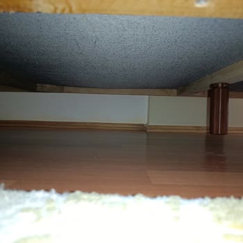 Muga Bolivya Koltuk Takımında Lekeli Ve Uyumsuz Ayaklar Nedeniyle İade Talebi