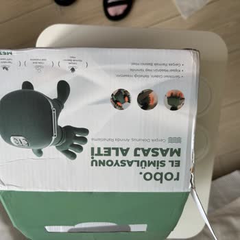 Hasarlı Paket, Eksik Şarj Kablosu Ve Müşteri Hizmetine Ulaşılamama Nedeniyle Geri Ödeme Talebi