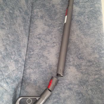 Dyson Süpürgenin Plastik Parçası Kırıldı, Garanti Kapsamında Değişim Talebim