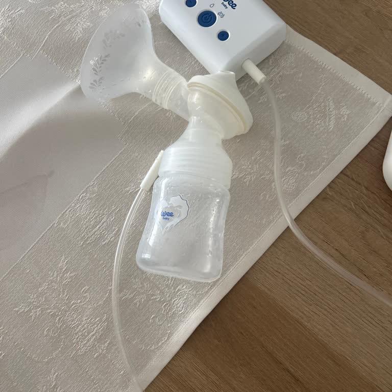 Wee Baby Elektrikli Göğüs Pompası Şiddetli Yanıklara Ve Süt Sağımına Engel Oluyor