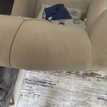 Yetkili Servis Klimayı Temizledi, Koltukları Kirletti Ve Sorumluluk Reddi