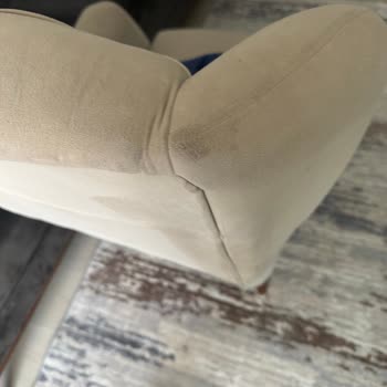 Yetkili Servis Klimayı Temizledi, Koltukları Kirletti Ve Sorumluluk Reddi