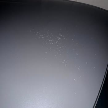 Peugeot 408 Tavan Boyasının Pul Pul Dökülmesi Ve Geri Dönüşsüz Servis Süreci