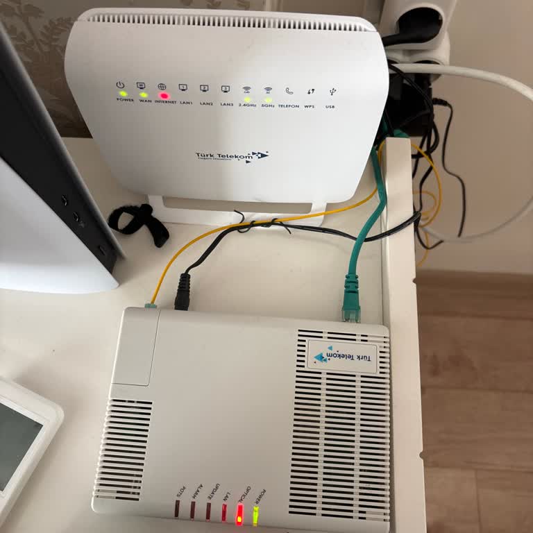 Mersin Tarsus'ta 72 Saat Süren Fiber İnternet Kesintisi İşimi Durdurdu