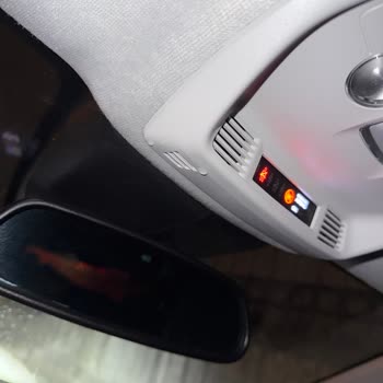 Cam Değişimindeki Hatalı Kurulum Ve Servis İlgisizliği Sebebiyle 4 Bin TL Masraf