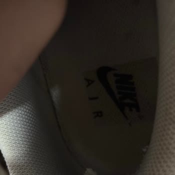 Nike Air Force 1 Ayakkabısında Erken Yırtılma Ve Mağaza Garanti Reddi