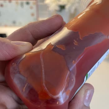 Heinz Ketçap Şişesinde Patlak, Mayonez Dolu Değil
