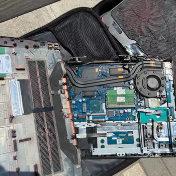 Alıcı Bozduğu Notebook İçin Sahibinden’den Tazminat Talebi