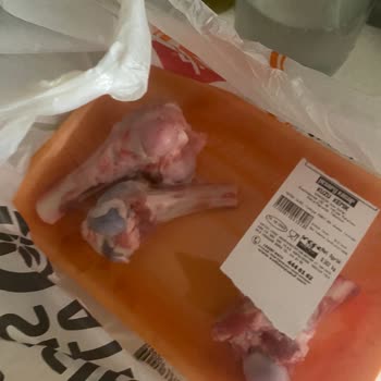 Getir Çarşı’da 3 Kilo Kuzu Kemiği Siparişinde Sadece 300 Gram Gönderildi