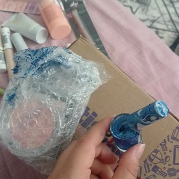 Kırık Oje Ve Zarar Görmüş Palet İçin Ürün Değişimi Talebi