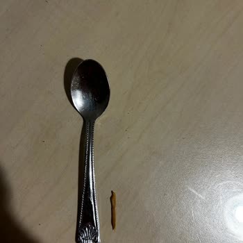 Master Nut Fıstık Ezmesinde Keskin Tahta Parçası Bulunması Boğazıma Tehdit Oluşturdu