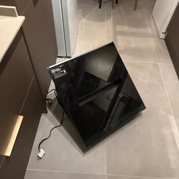 Haier Beyaz Eşya Mutfağımdaki Eşyama Zarar Verildiği Halde Çözüm Sunulmadı