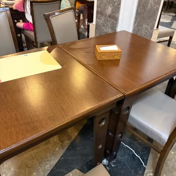 Şemsiyenin Düşmesi Eşimin Başına Şişlik Yaptı, Otel Yardıma Gelmedi