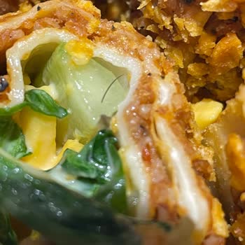 Çiğköfte Sushi'inde Kıl Ve Yetersiz İade Talebi