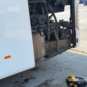 Tekrarlayan Otobüs Arızası Ve 5 Saatlik Bekleme Nedeniyle İade Talebi