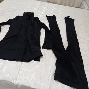 Yıkama Sonrası Çekilen Takım Elbise, Cevapsız Şikayet Ve İade Talebi